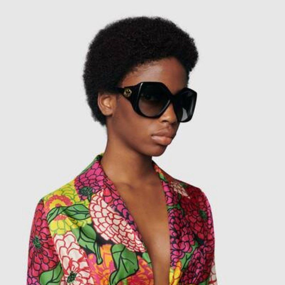 NEW Gucci GG0875S 001 Women Rectangle Oversized Black Grey Gradient Sunglasses - Picture 8 of 11